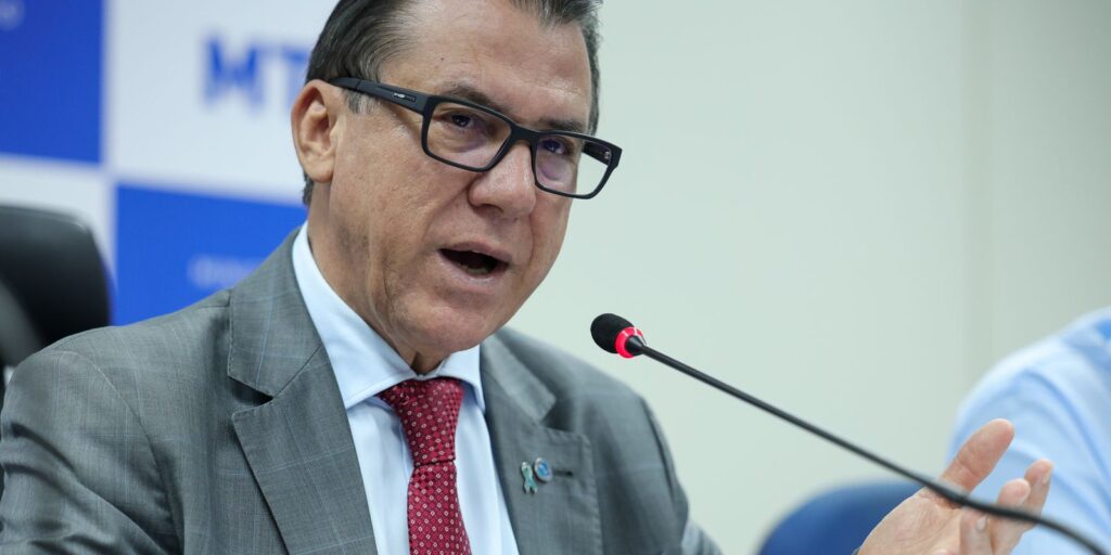governo-estuda-restringir-credito-a-empresas-por-assedio-eleitoral