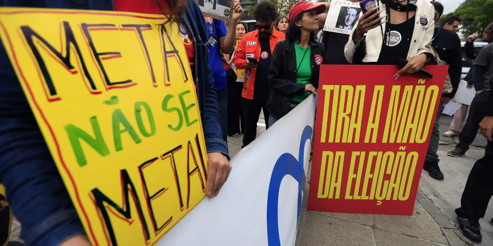 justica-manda-meta-excluir-posts-sobre-demissao-por-voto-politico