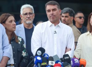 stf-nega-ter-ordenado-buscas-em-enderecos-de-flavio-bolsonaro